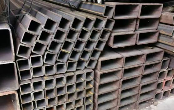 方矩管是方形和矩形空心截面鋼管的統(tǒng)稱，用于鋼結(jié)構(gòu)、建筑、機(jī)械行業(yè)